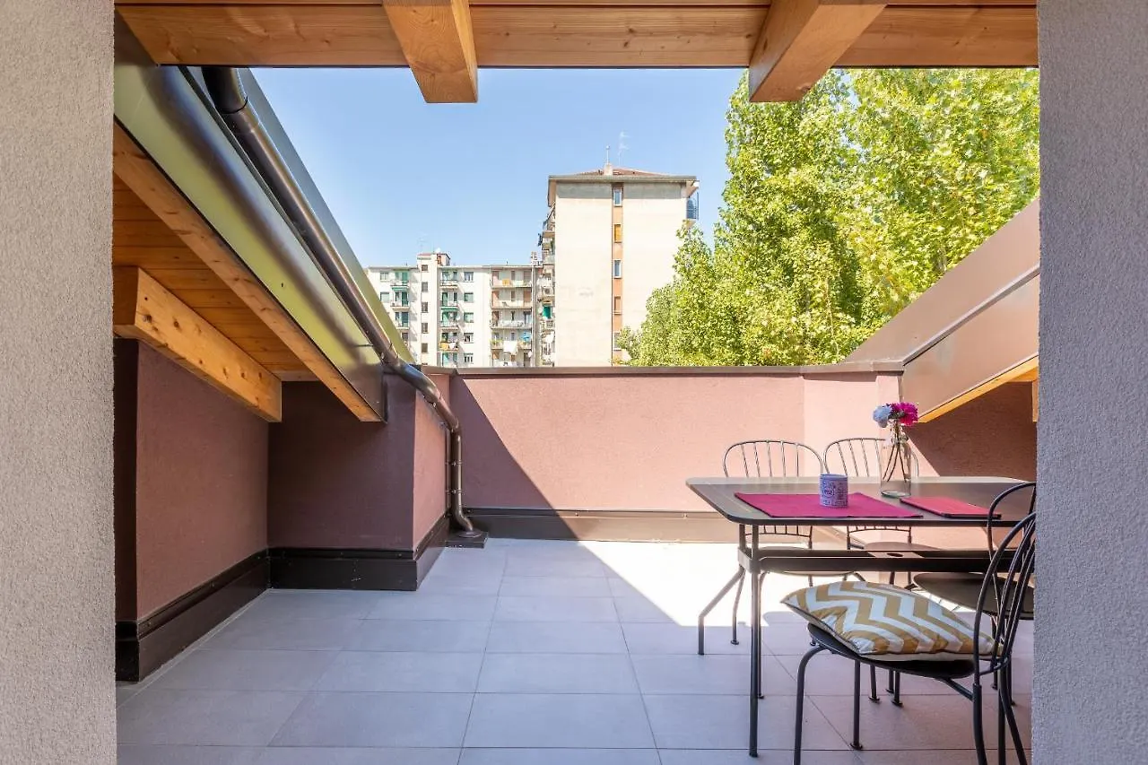 Joivy Contemporary Apartments In Historical Giambellino-Lorenteggio Milan